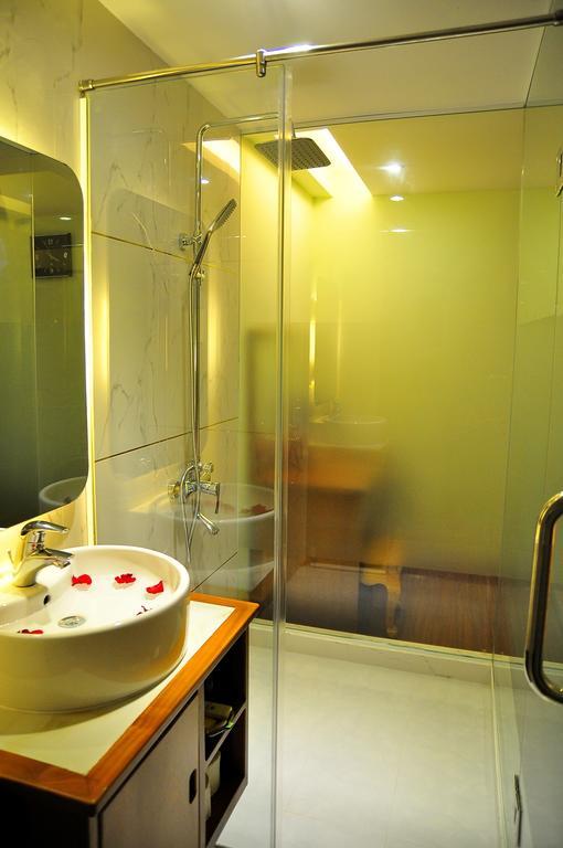 Art Deluxe Hotel ニャチャン 部屋 写真